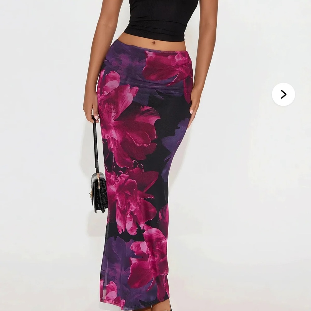 Mesh Maxi Skirt 🌺